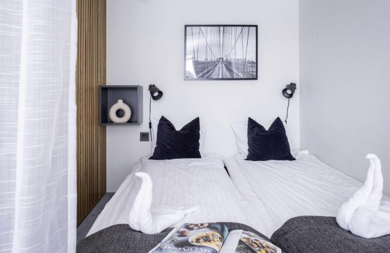יארפאלה Hoom Home & Hotel Jaerfaella מראה חיצוני תמונה